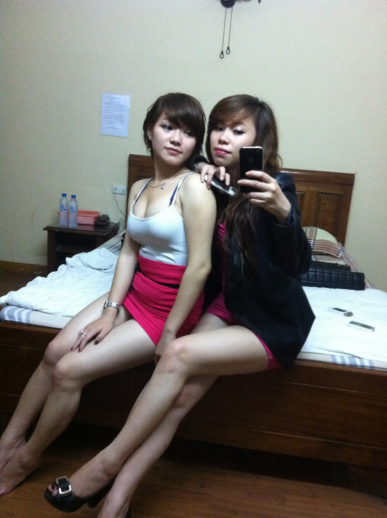女同在线观看