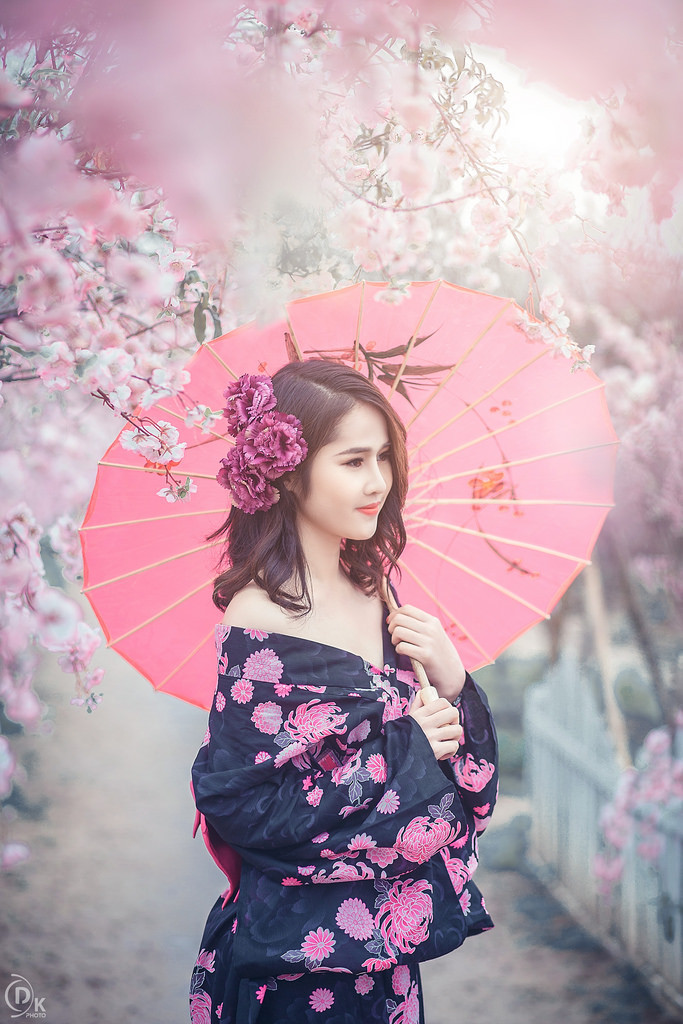 free艳丽少妇pics